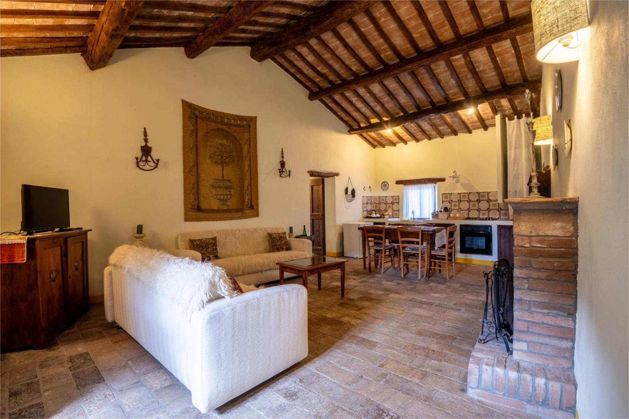 Castello Valenzino Bed & Breakfast Antognola Exterior photo